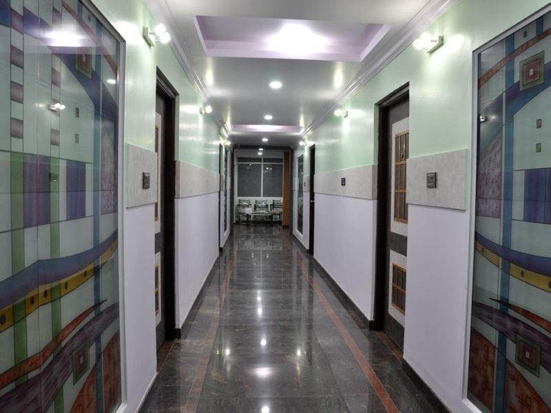 Hotel Av Comforts Бангалор Екстериор снимка